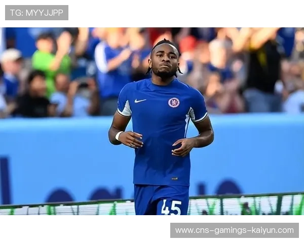 切尔西恩昆库带球突破突施冷箭入网：点亮蓝军夜晚